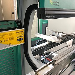 Kantbank PRCB10020 mit Fiessler AKAS Laser-Absicherung