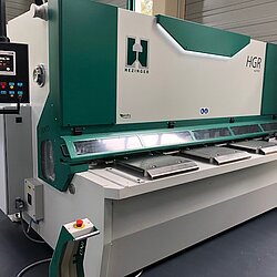 Industrie-Tafelschere Hezinger-CutLine Modell HGR3016